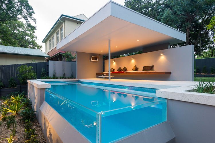Schwimmbecken Acrylglas Wände moderne Terrasse Sitzbank