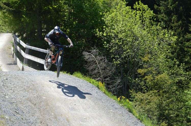bikeparks in deutschland radfahren mountainbike strecken singletrail outdoor sportaktivitäten downhill abfahrt
