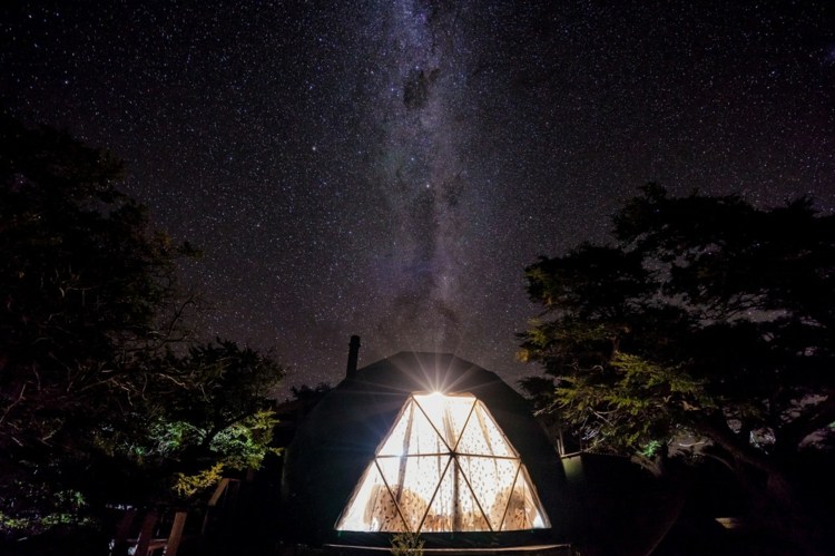 sternehimmel natur unterkunft kuppelförmig ecocamp patagonia