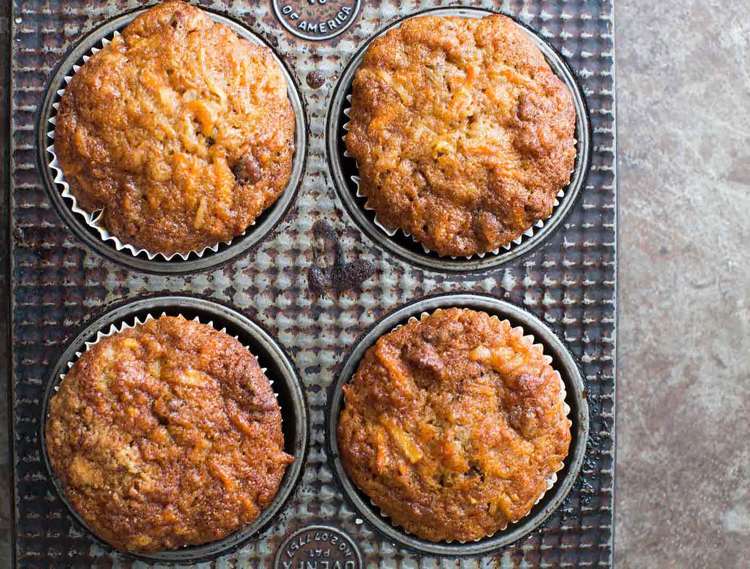 vegetarische frühlingsrezepte karotten muffins selber backen einfach