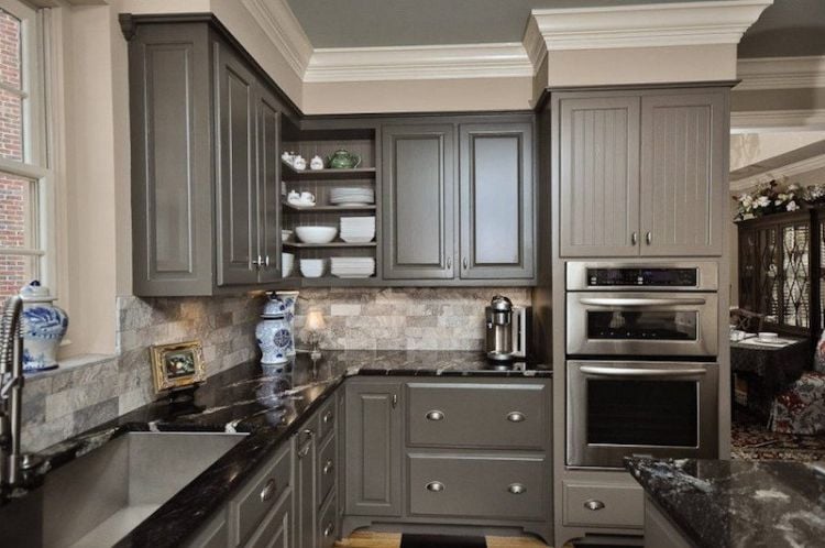 arbeitsplatten für die küche passende naturstein materialien wählen ideen ratgeber tipps marmor schwarz