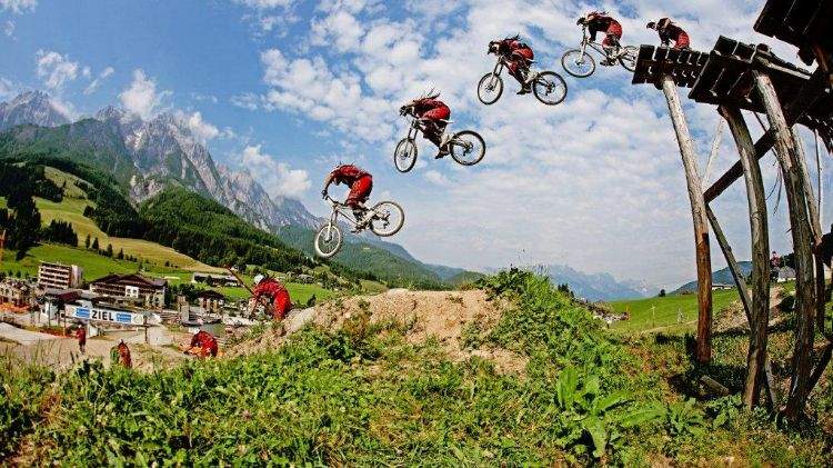 bikepark österreich finden mountainbike strecken adrenalin fahhradwege trails leaogang sprünge