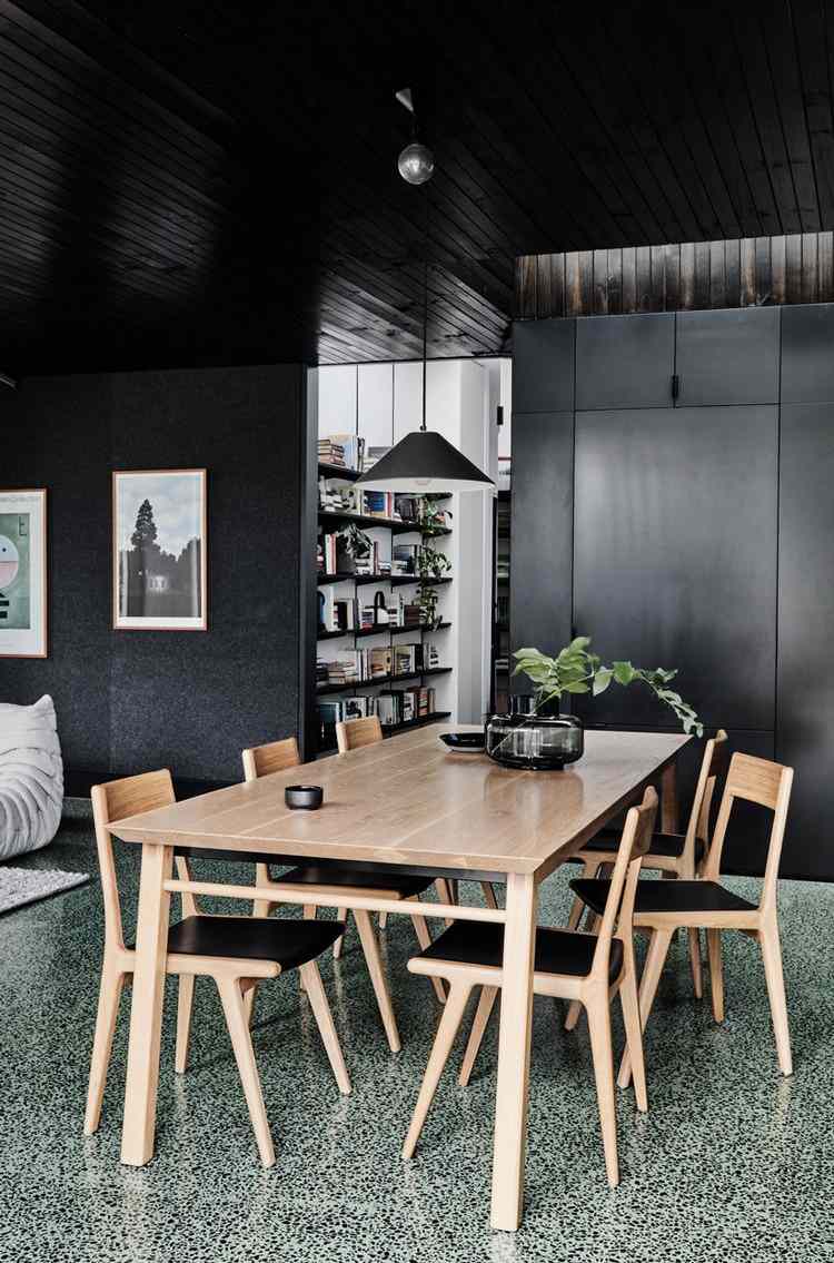 einrichten mit kontrastfarben schwarze wände küchenfronten