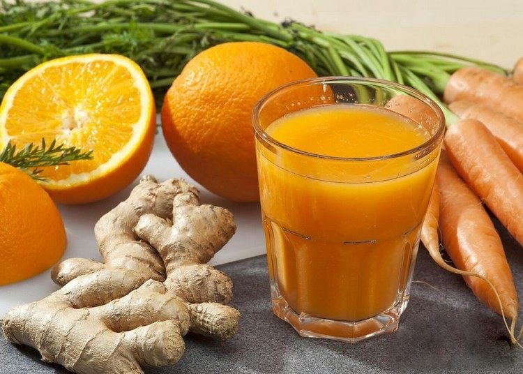 entsafter rezepte gesund erfrischend saft orange ingwer karotte