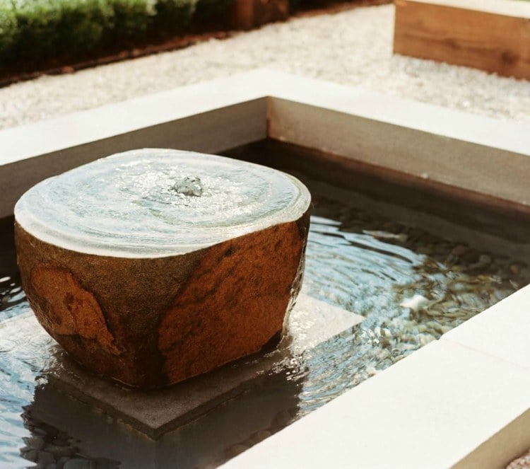 gartenbrunnen selber bauen idee stein deko klein