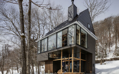 holzterrasse schaukel haus hanglage