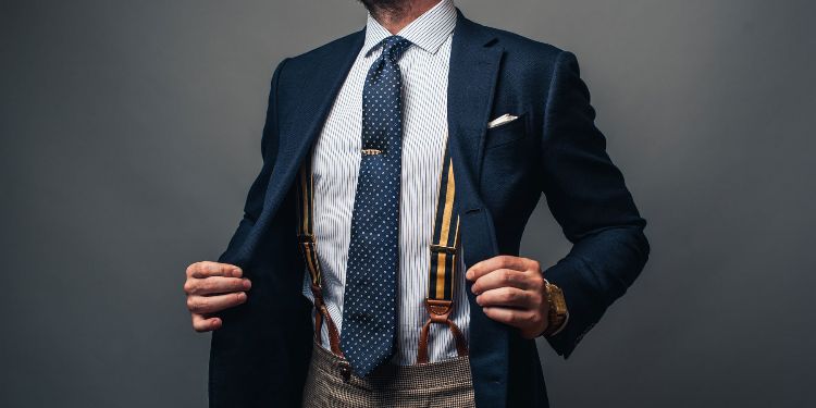 hosenträger für männer herrenmode accessoire stilbewusst modetrends stil breit anzug subtil tragen
