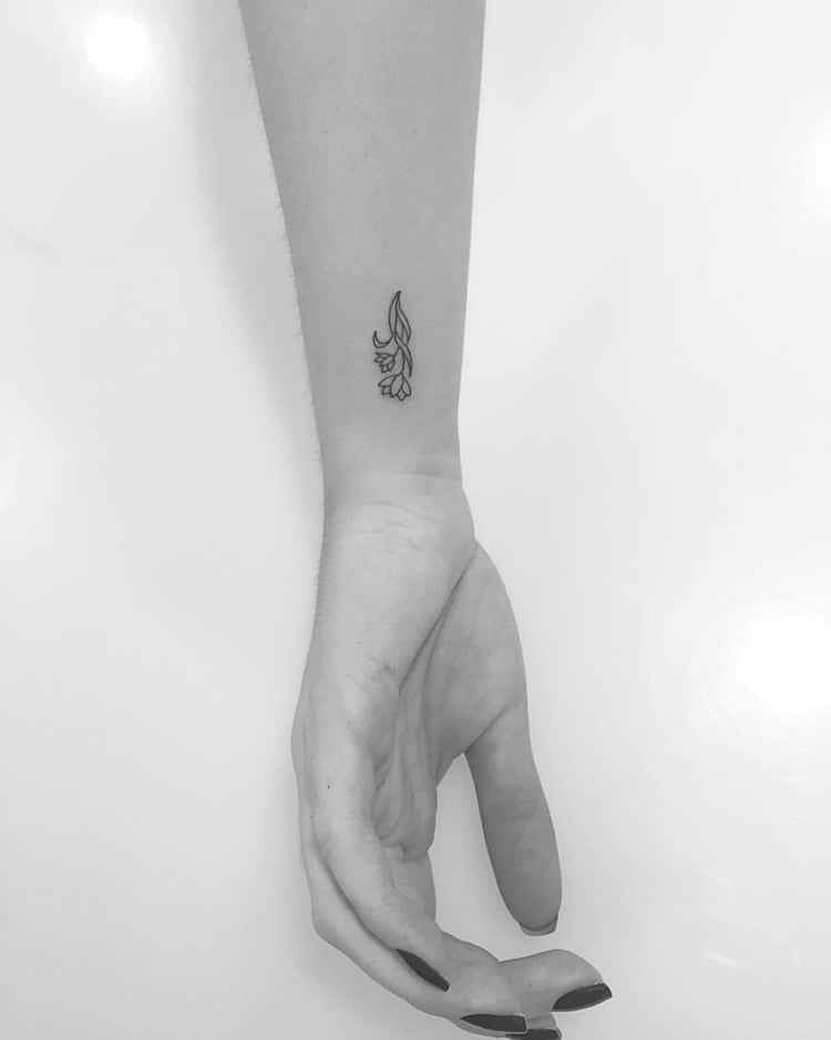 Motive für kleine frauen tattoos Kleine Tattoos:
