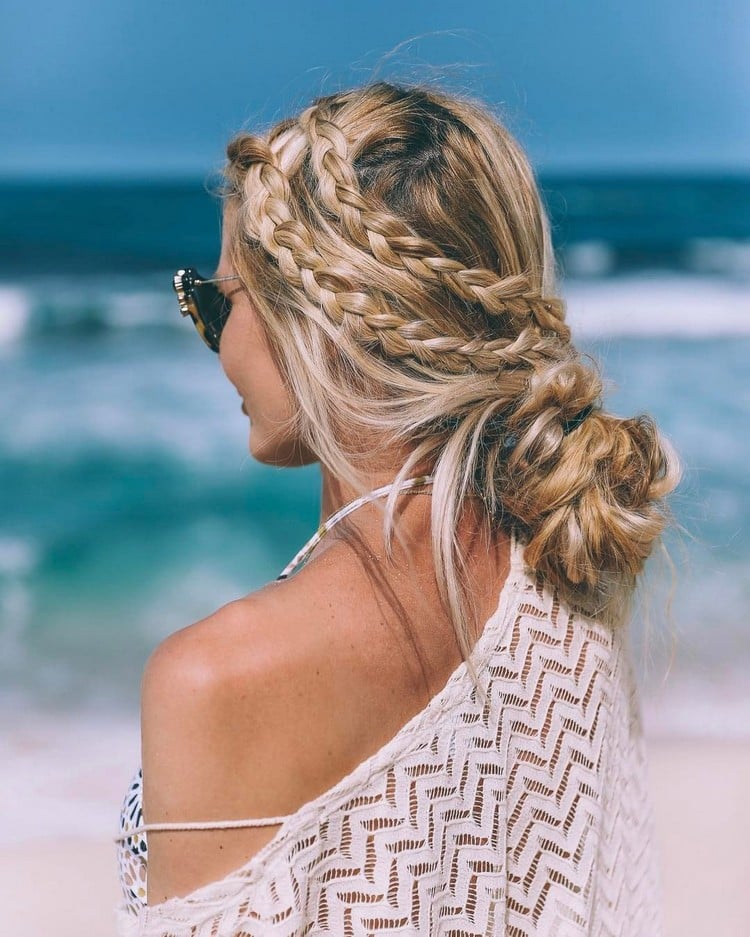 10 Frisuren Für Die Perfekte Strandfrisur