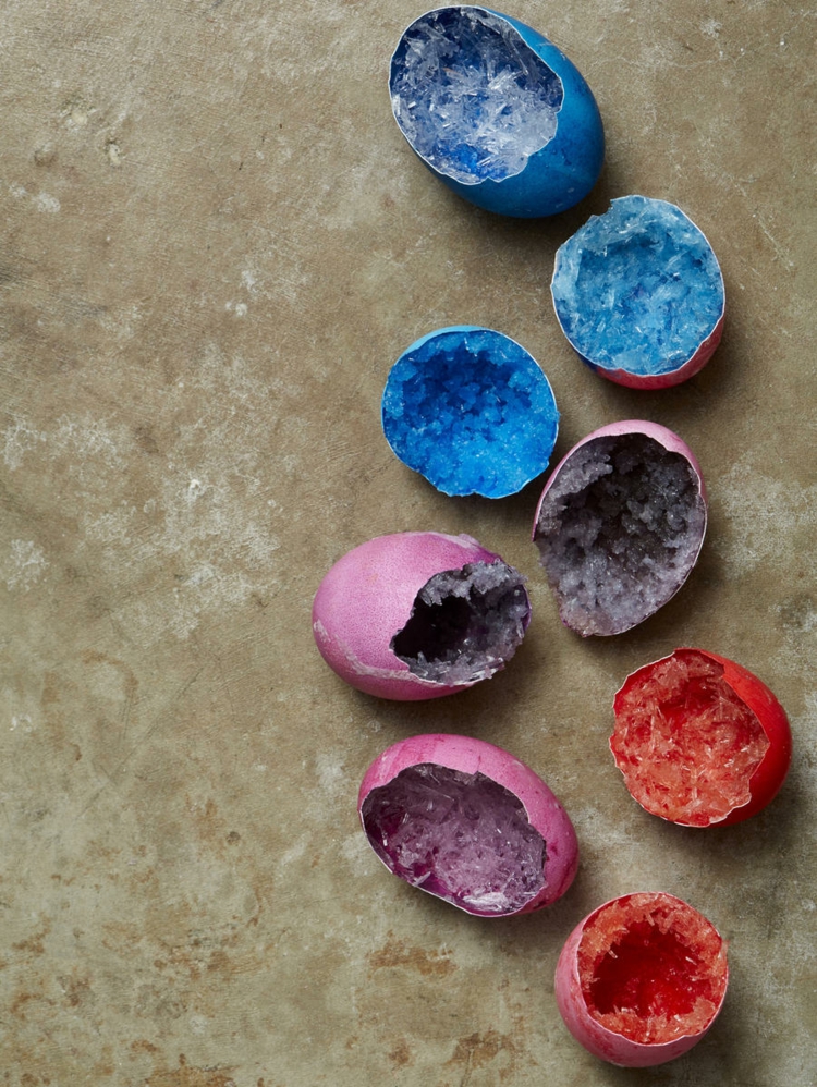 wissenschaft für kinder kristalle züchten leere eierschalen