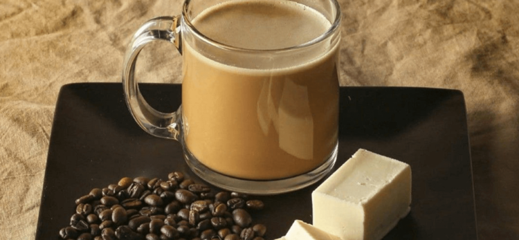 Bulletproof Kaffee Fettreich Energie Frühstück Keto Diät
