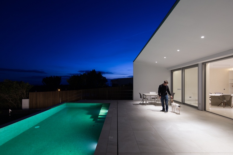 Nachtbeleuchtung Terrasse Swimming pool Einbauleuchten