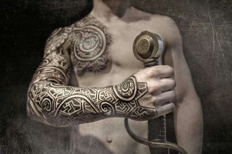 Wikinger Symbole für Tattoos Bedeutung