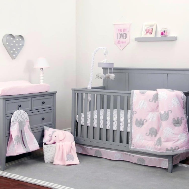 babyzimmer grau rosa weiß graue möbel set led deko wand herz