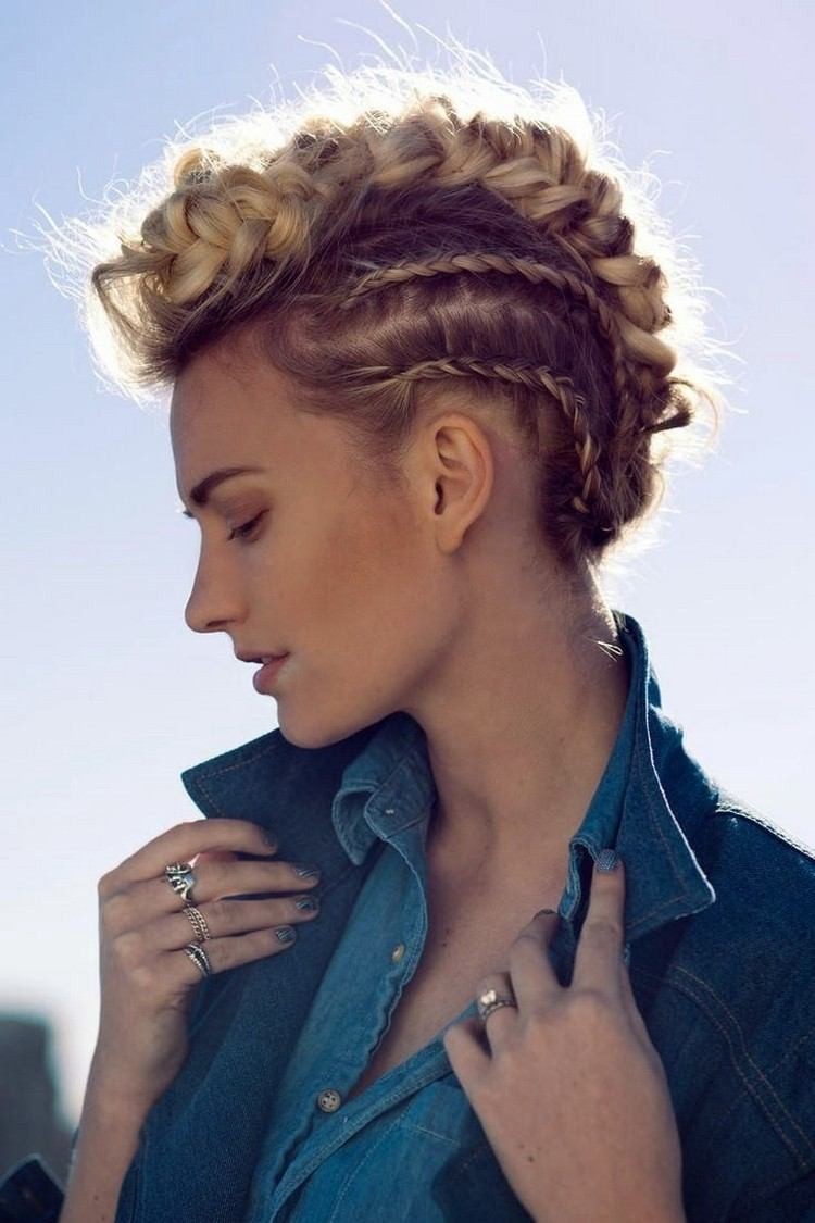 Faux Hawk Frisur für lange Haare – Eine Anleitung und 50 coole Styling