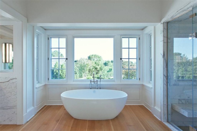 hamptons style badewanne freistehend holzboden marmor duschkabine