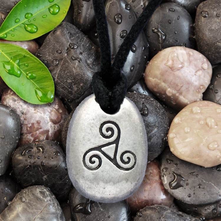 keltische symbole einigkeit spiralen