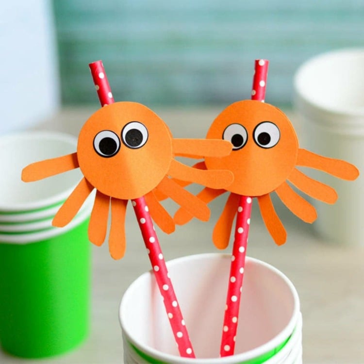 krabbe basteln strohhalm dekoration papier diy projekte für kinder