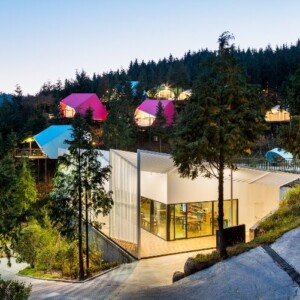 luxus campingplatz glamping südkorea architektur wald design resort ferienort restaurant gebäude aussicht zelte