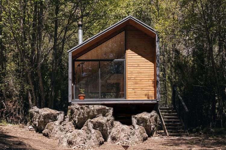 mini häuser wohnhaus kleinhaus mobil wohnung kleinformat waldhütte holzhütte felsen bungalow