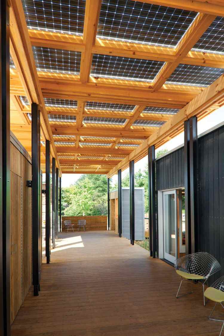 ökologisch bauen nachhaltigkeit beispiele bauweise nachhaltige architektur nachhaltiges design überdachung solarpaneele