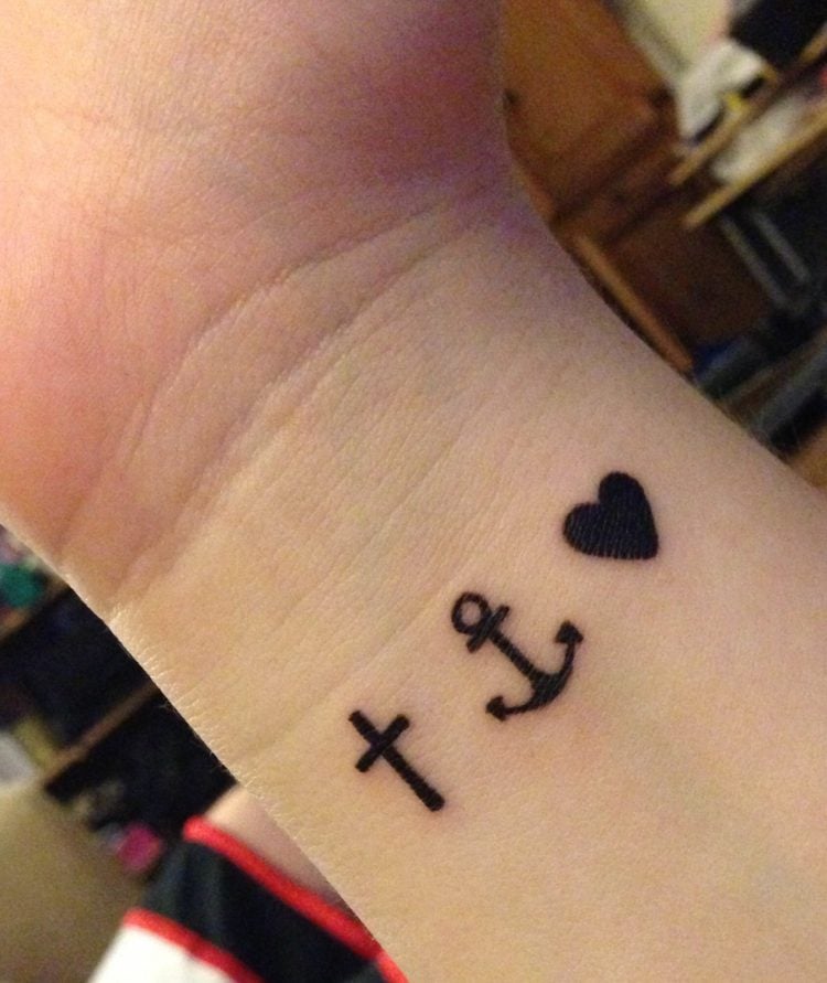 Hoffnung tattoo treue liebe Tattoo