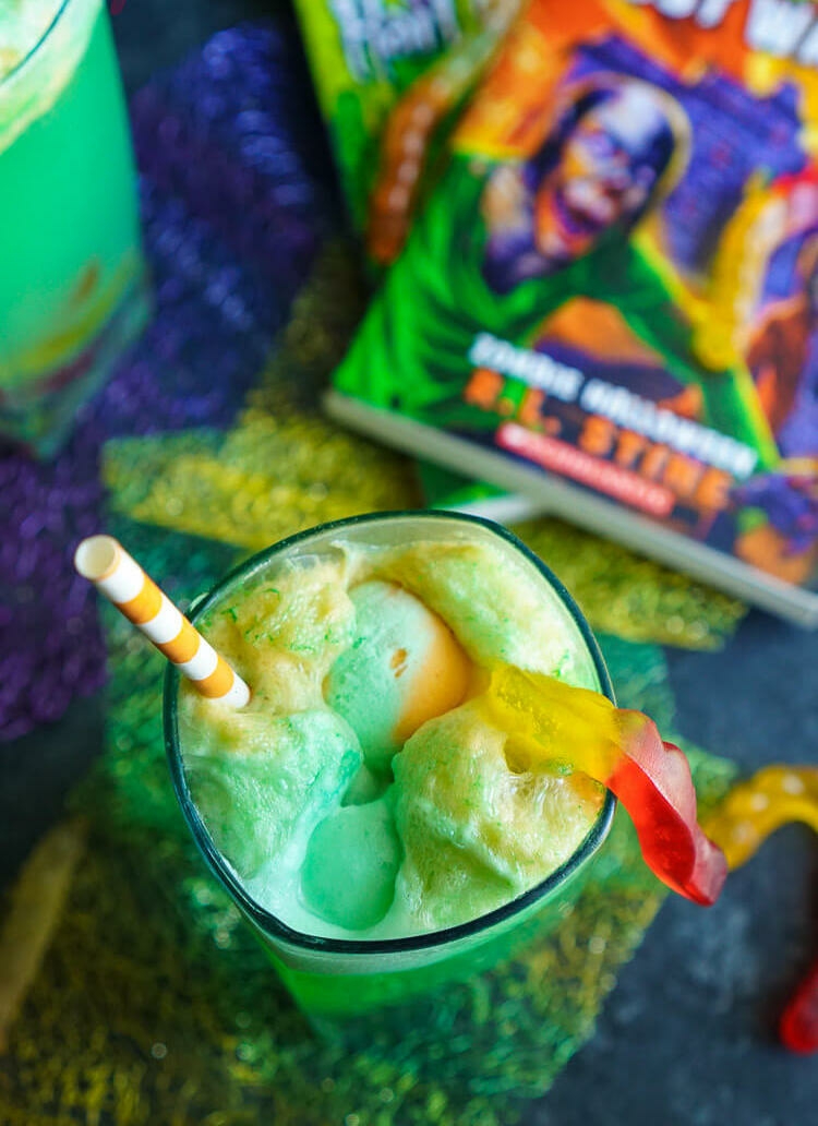 rezept kinderbowle halloween sorbet gummiwürmer gänsehaut