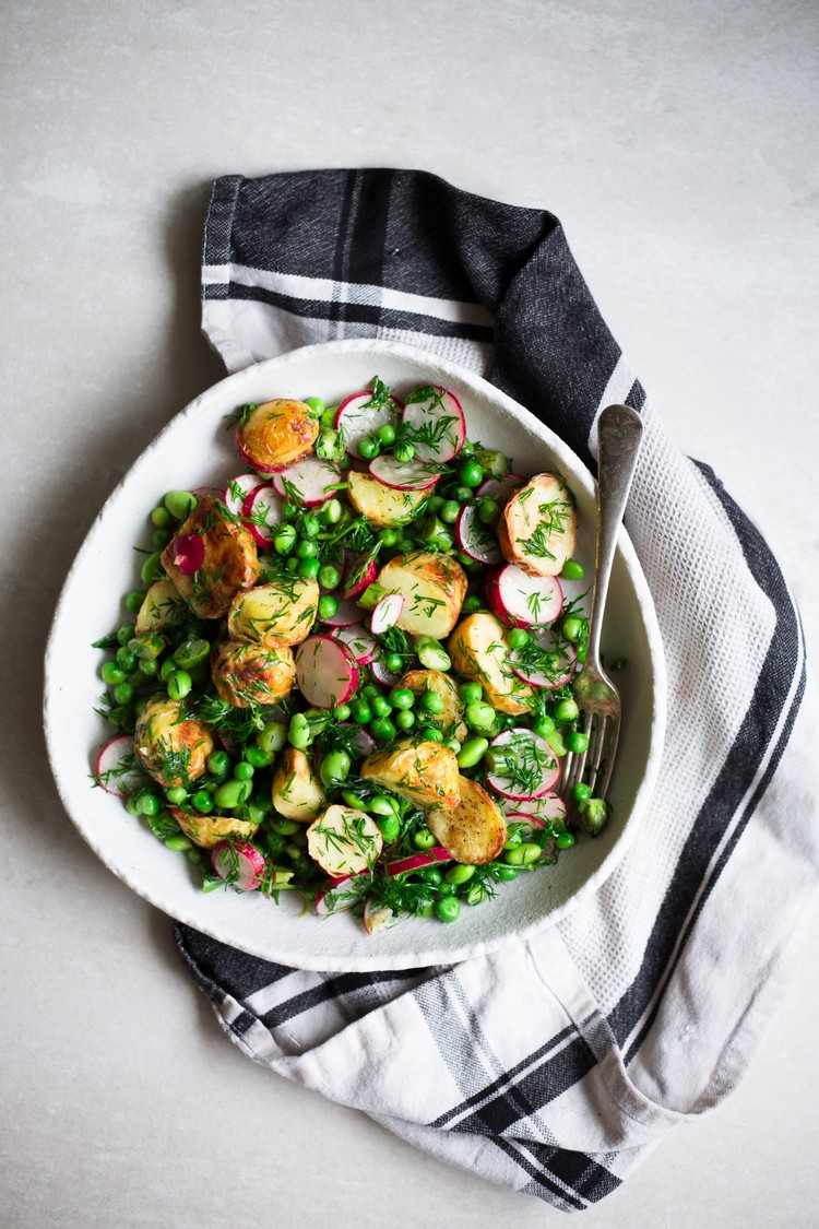 rezepte mit kartoffeln veganer salat erbsen radieschen edamame