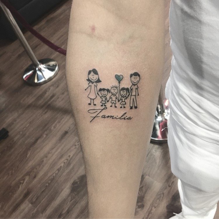 tattoo familie ideen kinderbild familienmitglieder