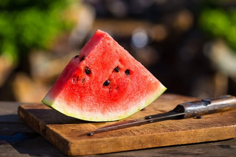 wassermelone fruchtfleich vitaminreich gesund hydratisiert