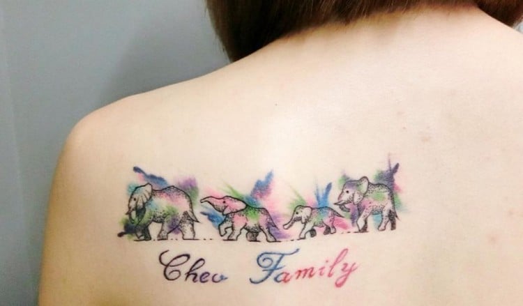 watercolor tattoo familie elefanten schrift