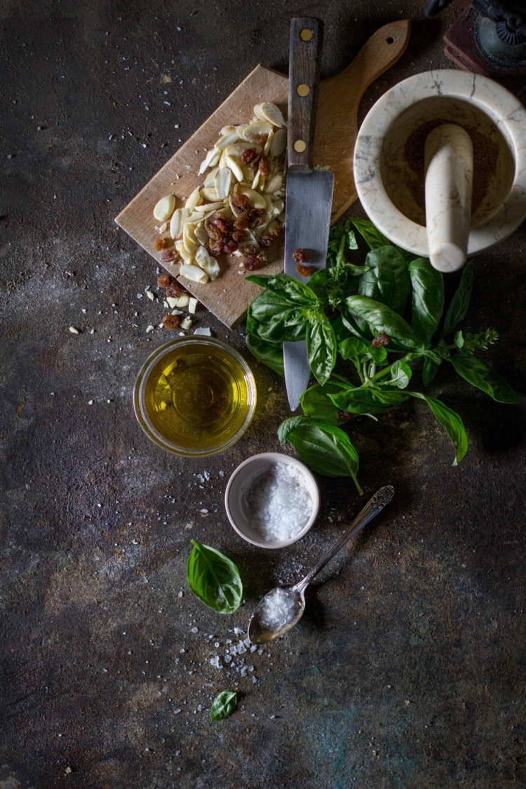 rezepte mit basilikum gesund pesto infudiertes öl