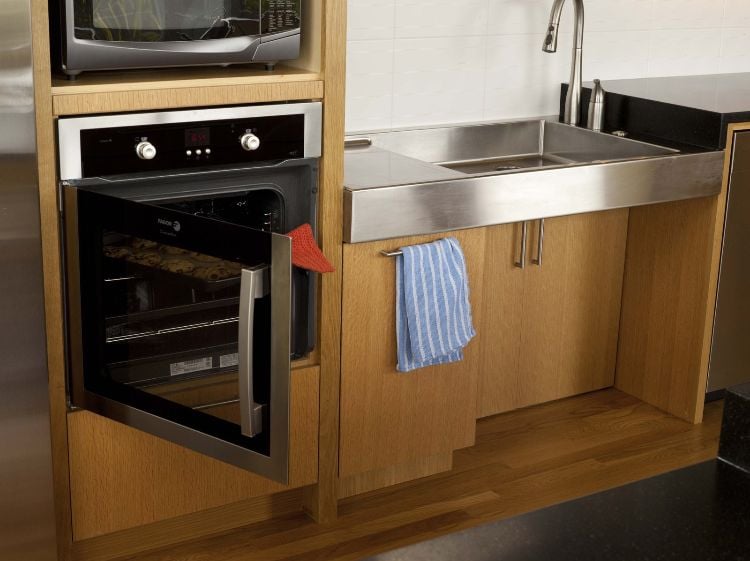 waschbecken für küche praktische tipps zum installieren von küchenspülen & spülbecken edelstahl holz einbauherd