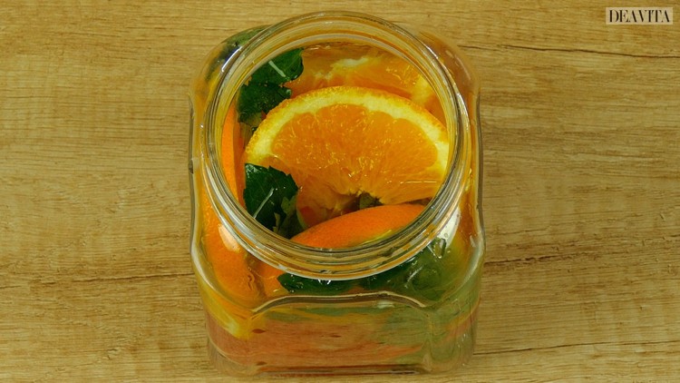Detox Wasser Orange Minze Fatburner
