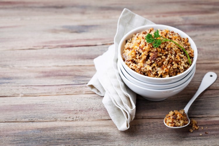 Quinoa essen nach dem Training Proteinquelle abnehmen