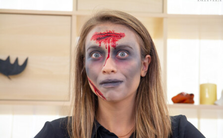 Zombie schminken gruseliges Halloween Make up Anleitung