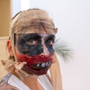 mumie schminken gruseliges makeup halloween kostüm selber machen mumienkostüm ergebnis