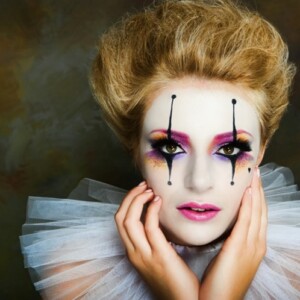 pantomime schminken harlekin make up selber machen halloween