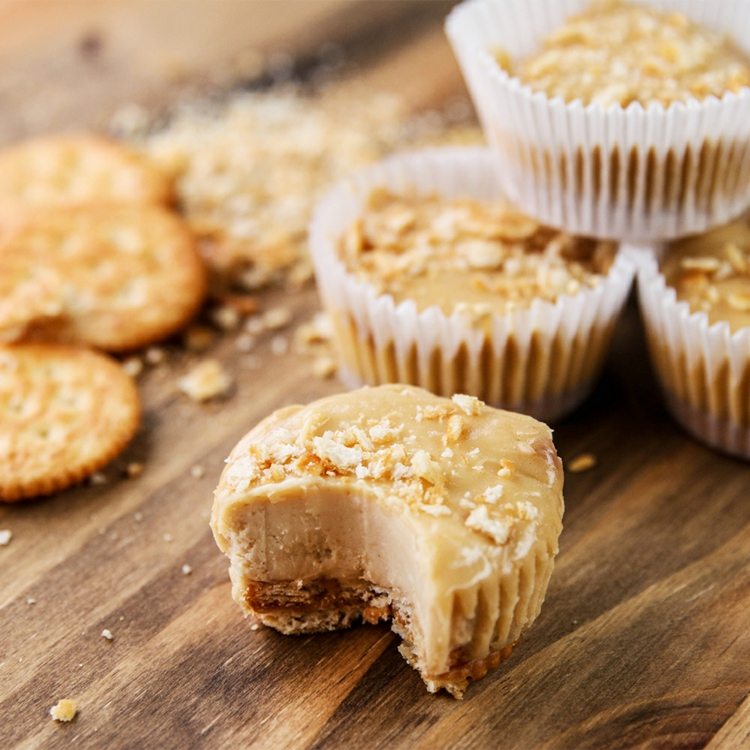 rezept käsekuchen muffins mit streusel erdnussbutter