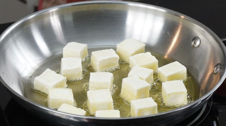welches öl zum braten verwenden butter stücke aluminiumpfanne ghee butterschmalz butterfett