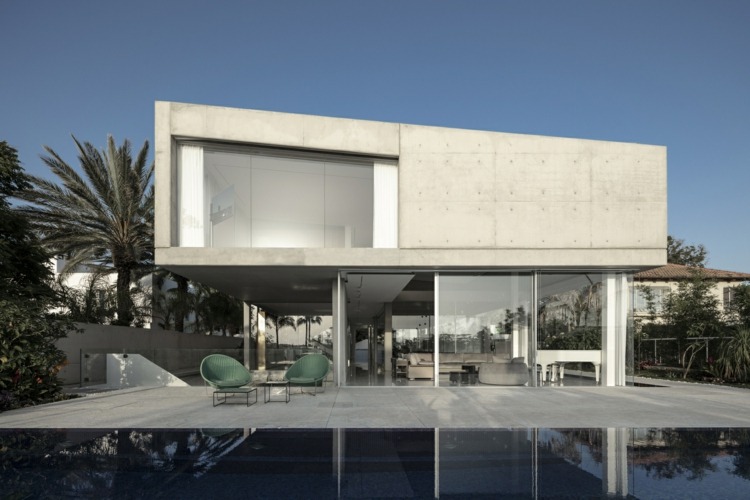 d3 house elegant fassade sichtbeton glas perforierte aluminiumverkleidung