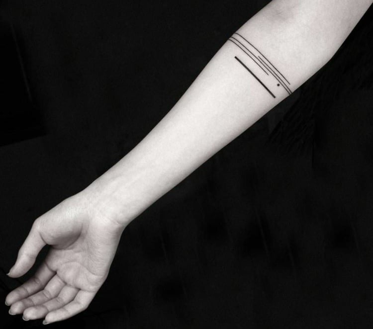 Tattoo armband unterarm mann ▷ Armband