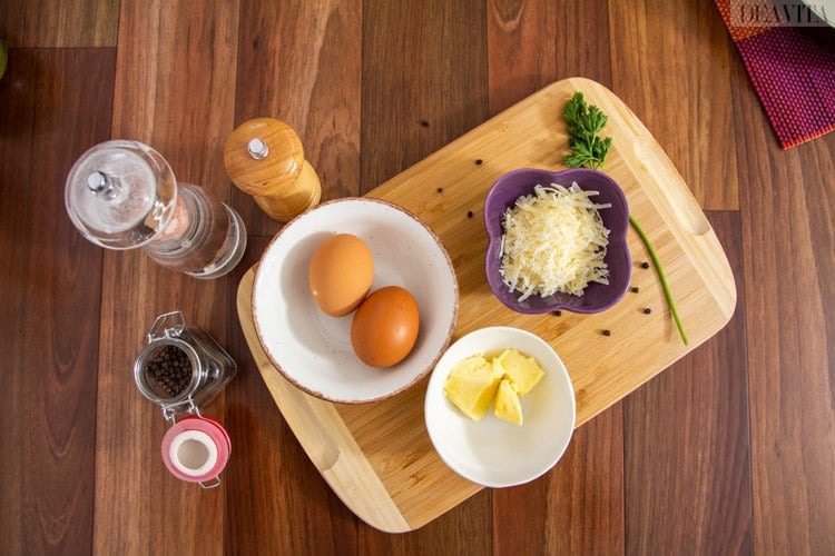 Omelett mit Käse schnelles Rezept - die Zutaten