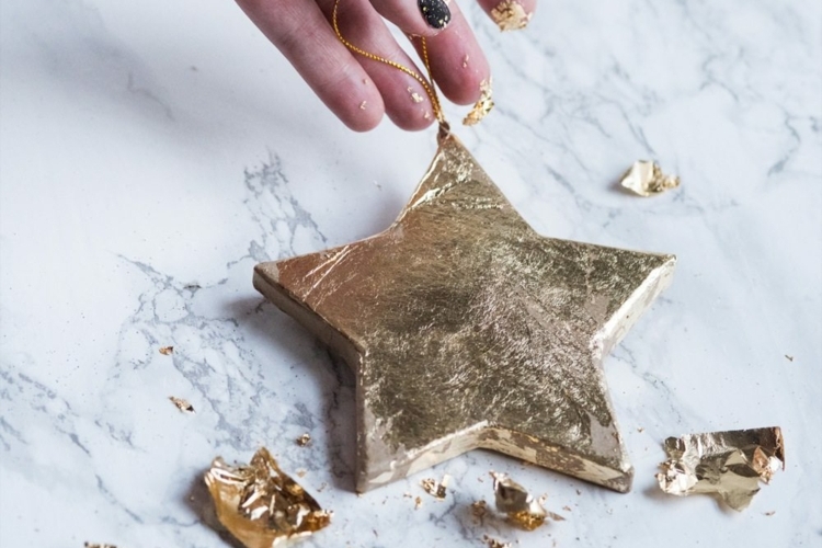 Basteln mit Goldfolie zu Weihnachten - 10 Ideen und Bastelanleitungen