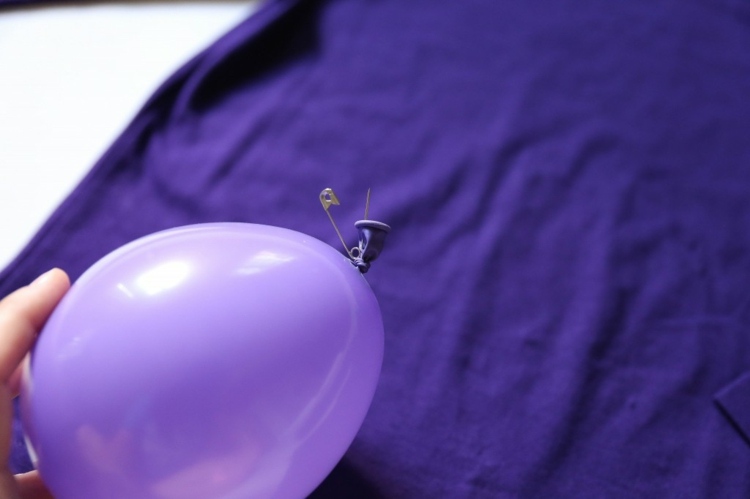 weintraube kostüm luftballons anleitung langarmshirt sicherheitsnadel