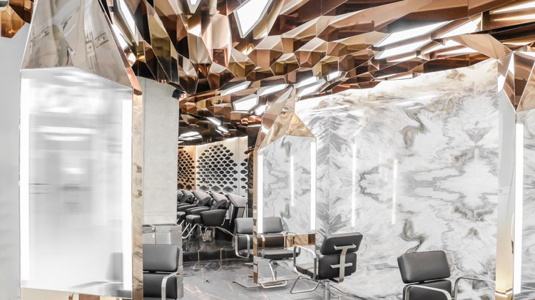 Friseursalon in Beijing besticht mit Einrichtung voller Licht