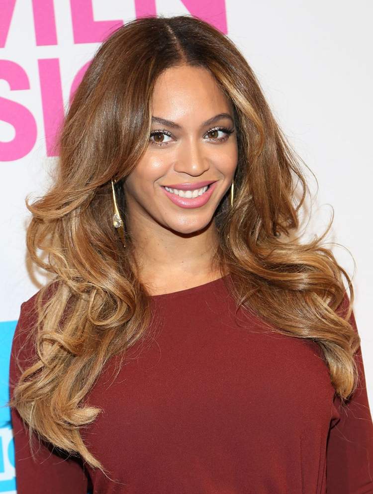Sombre Haare aufhellen in den Längen Beyonce