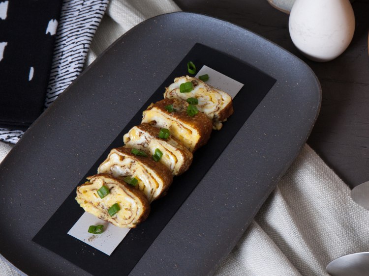 japanisches omelett Tamagoyaki gerollt rezept zutaten einfach