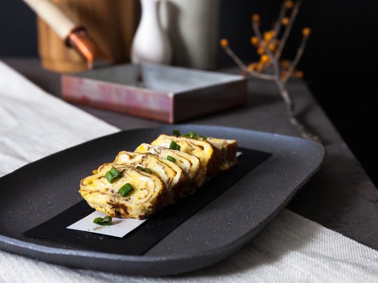 Tamagoyaki rezept japanisches ei omelett gerollt frühstück mittagessen spezialpfanne
