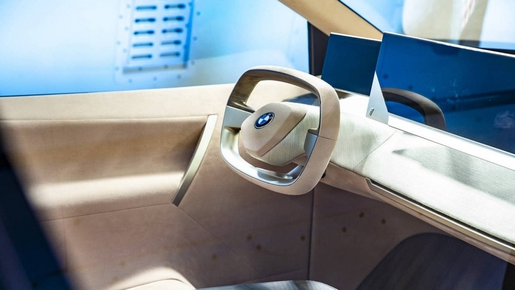 bmw inext vision elektrisches auto sav innovative technologie konzept lenkrad berührungsbildschirme touchscreen intuitiv kontrolle